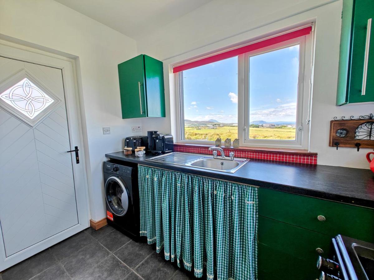 Teach Roisin-Traditional Irish Holiday Cottage In Malin Head. Zewnętrze zdjęcie
